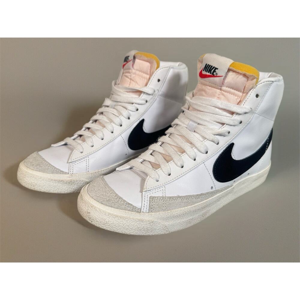Size 8.5- Nike Blazer Mid 77 Vintage White Black Tennis Shoes Sneakers NO BOX